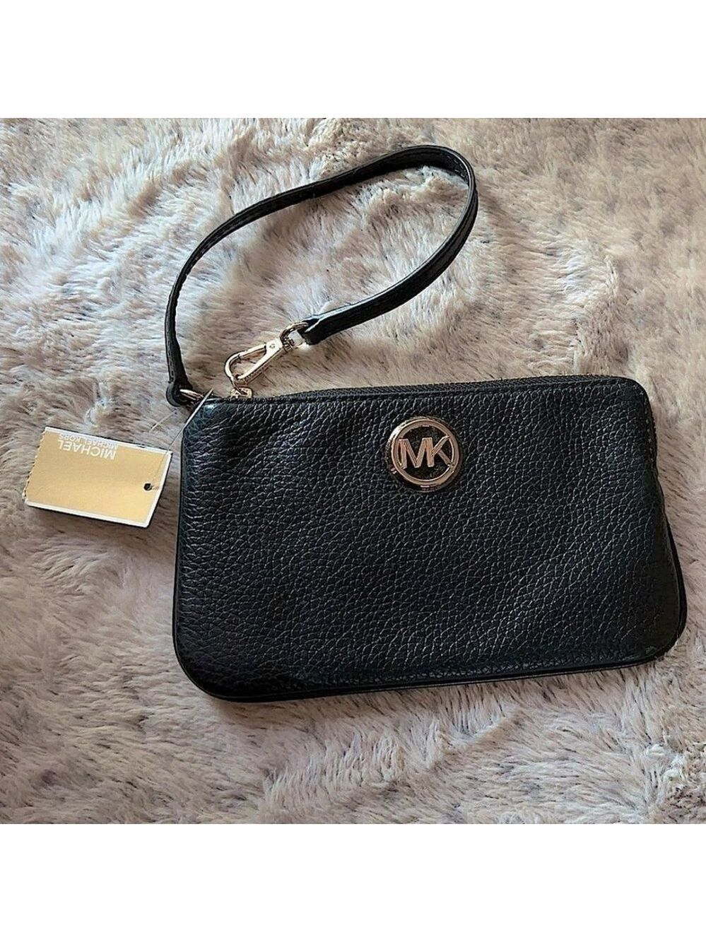 Michael Kors Fulton Medium Wristlet Black Pebbled Leather NWT